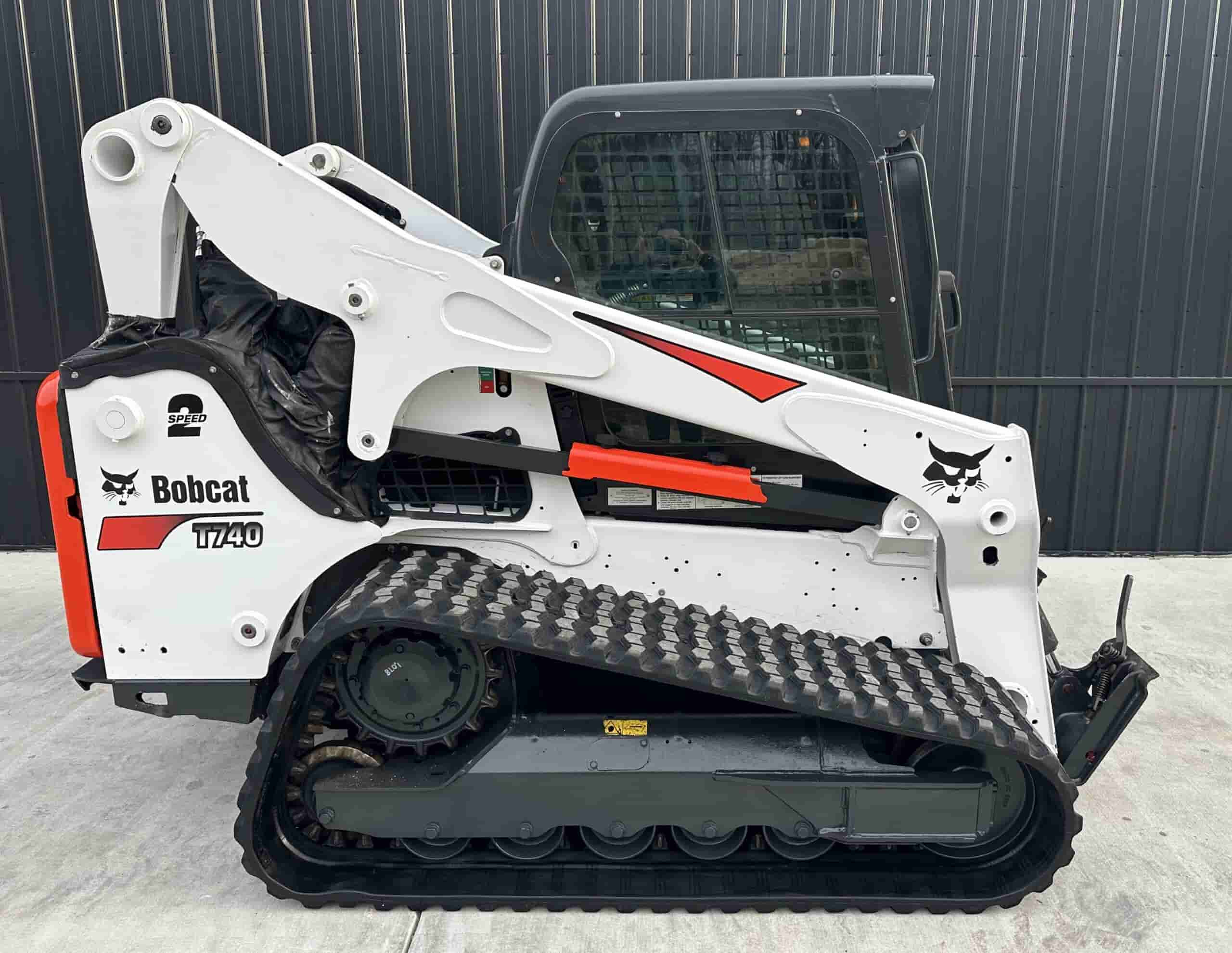 2018 BOBCAT T740 HIGH FLOW
